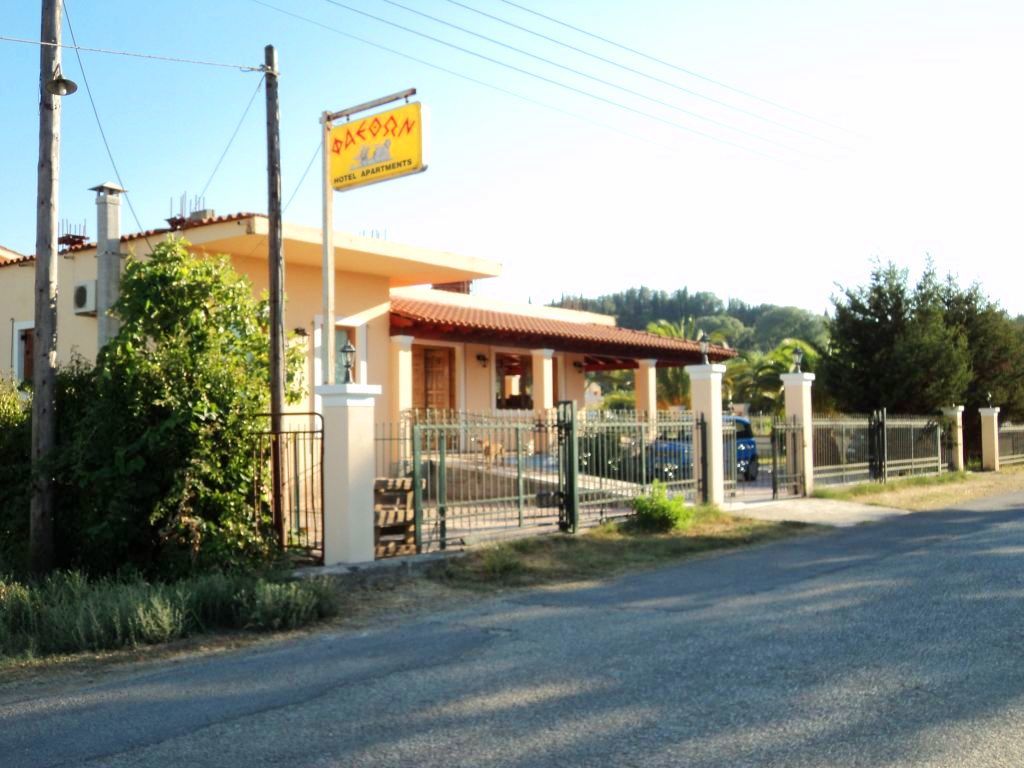 Aparthotel Faethon Karousadhes  Exterior foto